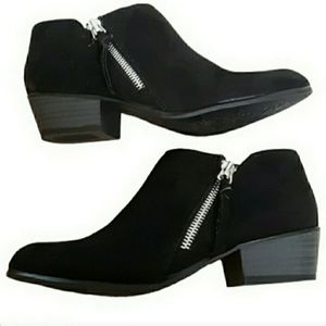 Esprit Troy black faux suede zip up ankle boots booties size 6